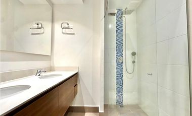 Espectacular apartamento remodelado Loma del indio