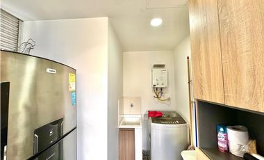 Espectacular apartamento remodelado Loma del indio