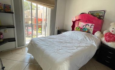 CASA CON DOBLE TERRENO EN CONJUNTO PALMAS DE MALLORCA, SOLEARES , MANZANILLO