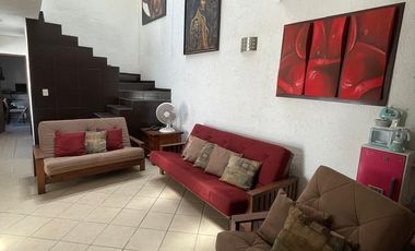 CASA CON DOBLE TERRENO EN CONJUNTO PALMAS DE MALLORCA, SOLEARES , MANZANILLO