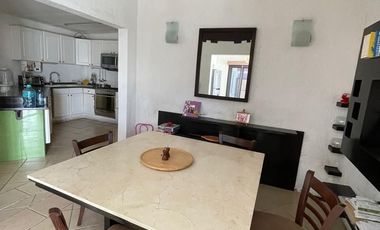 CASA CON DOBLE TERRENO EN CONJUNTO PALMAS DE MALLORCA, SOLEARES , MANZANILLO