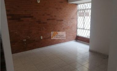 ARRIENDO CASA EN FLORIDABLANCA – TARRAGONA