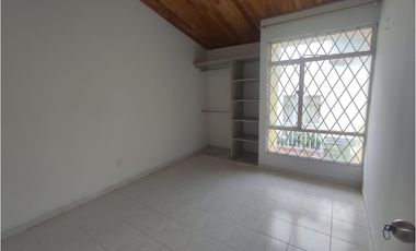 ARRIENDO CASA EN FLORIDABLANCA – TARRAGONA