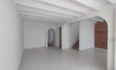 ARRIENDO CASA EN FLORIDABLANCA – TARRAGONA
