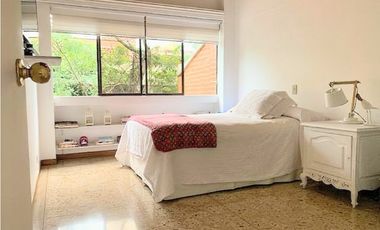 Venta casa en Medellín, El Poblado - Los González.