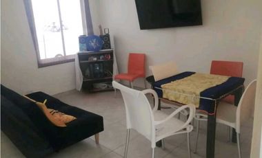 CASA EN CONDOMINIO CON PISCINA RICAURTE