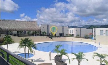 CASA EN CONDOMINIO CON PISCINA RICAURTE