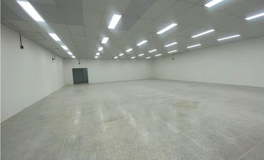 SE ARRIENDA LOCAL COMERCIAL EN LA FLORESTA, SANTA MARTA