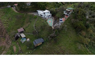 Casa Lote en Venta en Guatape