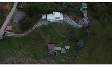 Casa Lote en Venta en Guatape