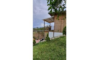 Casa Lote en Venta en Guatape
