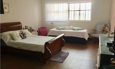 CASA INDEPENDIENTE EN VENTA EN RIOMAR