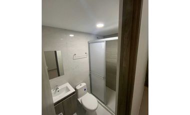 SE ARRIENDA APARTAMENTO EDF. MONTEVIDEO