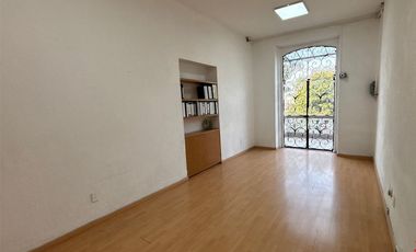 Col, La Concepción, Coyoacán, Casa catalogada con uso de suelo.