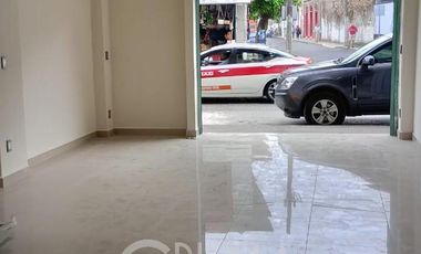 LOCAL COMERCIAL EN RENTA EN ZONA CENTRO