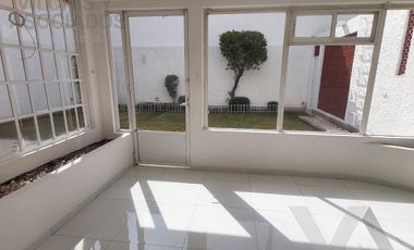 CASA EN RENTA EN  CLUB DE GOLF SAN CARLOS, METEPEC