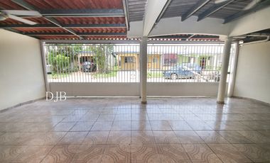 VENTA DE CASA EN VILLAS DEL ESTE TOCUMEN