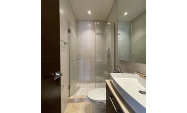 se vende apartamento en Costa del Este