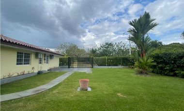 Alquiler de Casa en Río Hato,Santa Clara