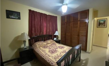 VILLA LUCRE / 565M / DOS NIVELES / BALCON / CUARTO Y BAÑO SERVICIO