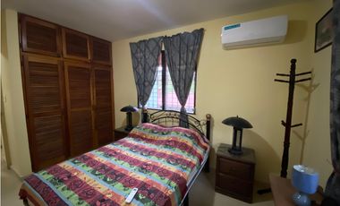 VILLA LUCRE / 565M / DOS NIVELES / BALCON / CUARTO Y BAÑO SERVICIO