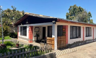Bajo De Precio!!!! Casa En Quinta Normal Con Amplio Terreno