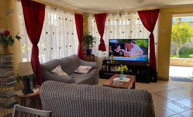 Bajo De Precio!!!! Casa En Quinta Normal Con Amplio Terreno
