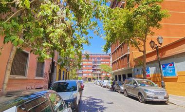 REMATE!!  OFICINA PRIMER PISO 80Mts2 STGO