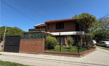 VENTA CHALET (4) AMB. - PERLA NORTE