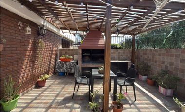 VENTA CHALET (4) AMB. - PERLA NORTE