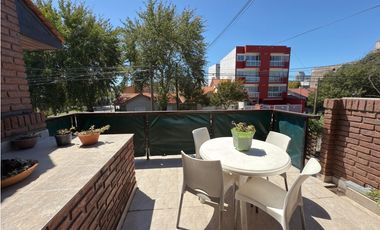 VENTA CHALET (4) AMB. - PERLA NORTE