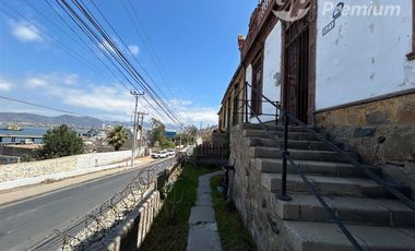Sitio en Venta en Regimiento Coquimbo 250