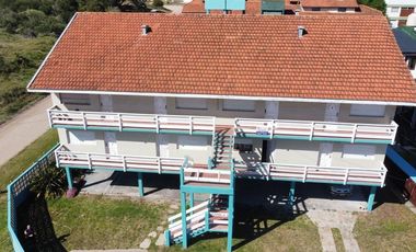 VENTA DE DUPLEX EN VILLA GESELL - A MTS DEL MAR