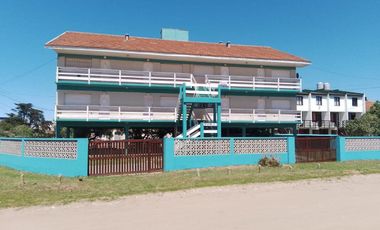 VENTA DE DUPLEX EN VILLA GESELL - A MTS DEL MAR