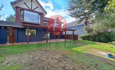 Casa en Arriendo en Barrio Ingles