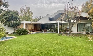 Casa en Venta en Camino De La Posada / Fernandez Mira