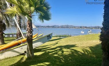 Casa en Venta en Lado Norte Lago Rapel