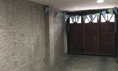 CASA 4 AMBIENTES CON QUINCHO Y PILETA  EN ALQUILER