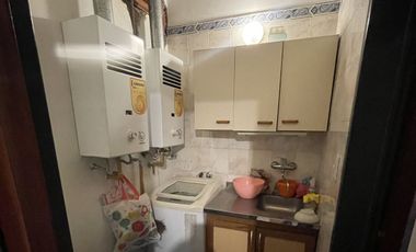 CASA AMPLIA CON PILETA Y QUINCHO