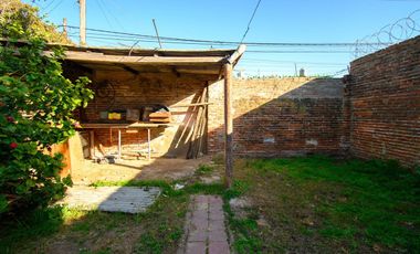 Casa en Venta en Pje. Koch
