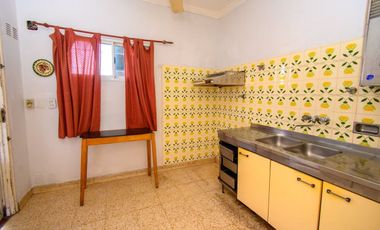 Casa en Venta en Pje. Koch