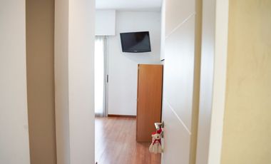EXCELENTE CASA EN VENTA - NUEVO QUILMES