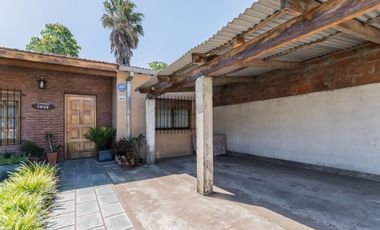 ALQUILER CHALET 4 AMBIENTES EN ITUZAINGO