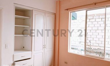 Arriendo casa en Conocoto, Avenida Ilalo