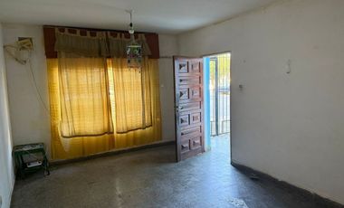 CASA CON DEPARTAMENTO. APTA CREDITO.  CONCEPCION