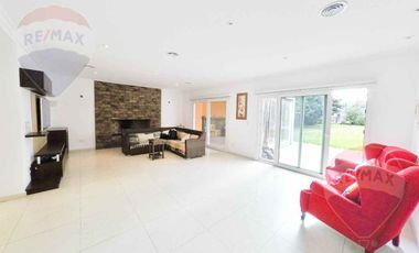 CASA 6 AMBIENTES EN ALQUILER BRICKLAND CANNING