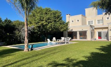CASA 6 AMBIENTES EN ALQUILER BRICKLAND CANNING