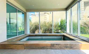 6 AMBIENTES PISCINA A LA LAGUNA