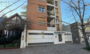 VENTA HERMOSO  DEPARTAMENTO 4 AMBIENTES EN MORÓN