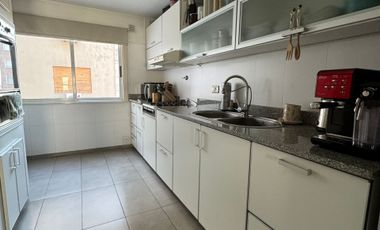VENTA HERMOSO  DEPARTAMENTO 4 AMBIENTES EN MORÓN